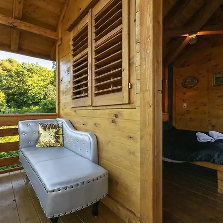 Luxury Ordulj With 2 Heated Pools,12-16 Pax Villa