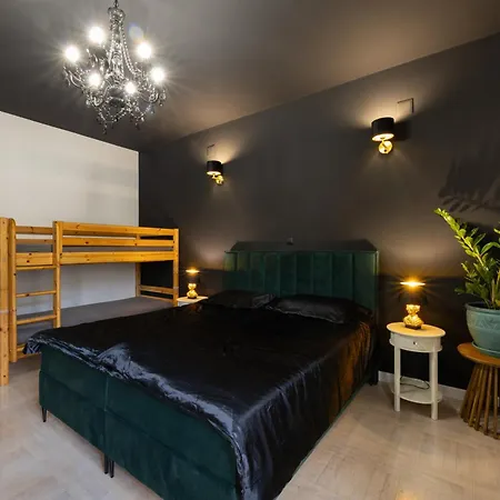 Luxury Ordulj With 2 Heated Pools,12-16 Pax * Srinjine